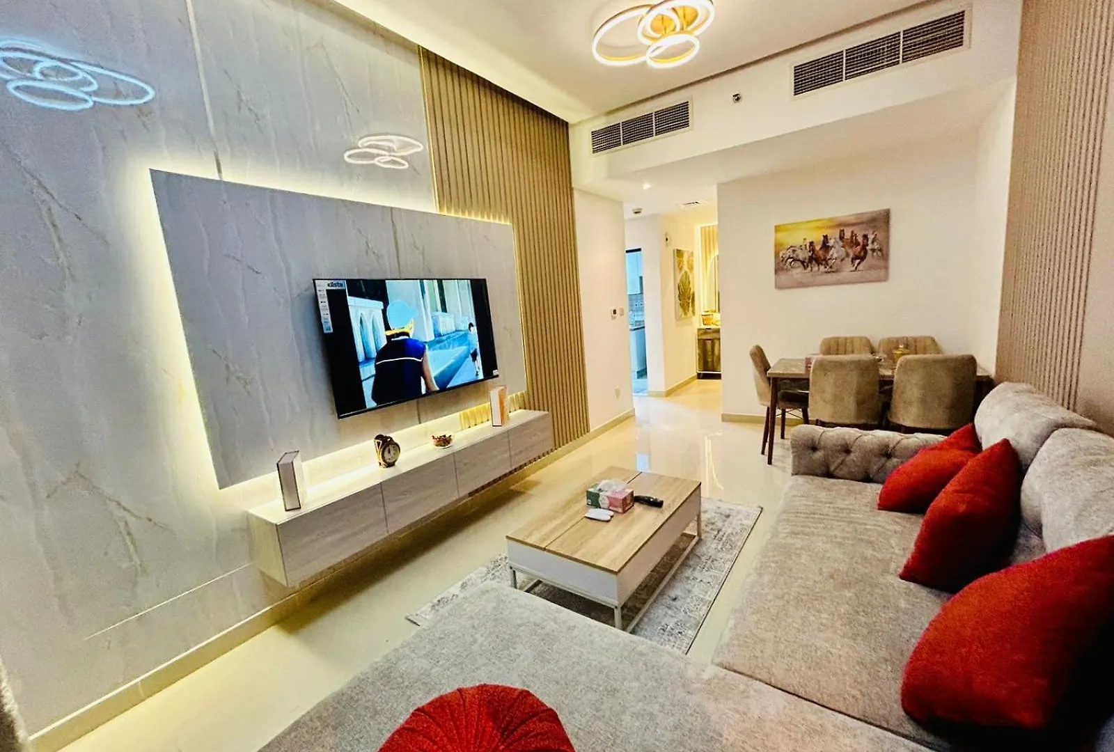 Aliving Iconic 1Br At Dubai Marina Near Metro Apartment